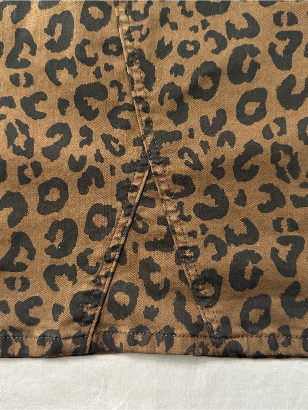 Sanctuary Leopard Print Stretch Mini Skirt Size 30 - Picture 8 of 14